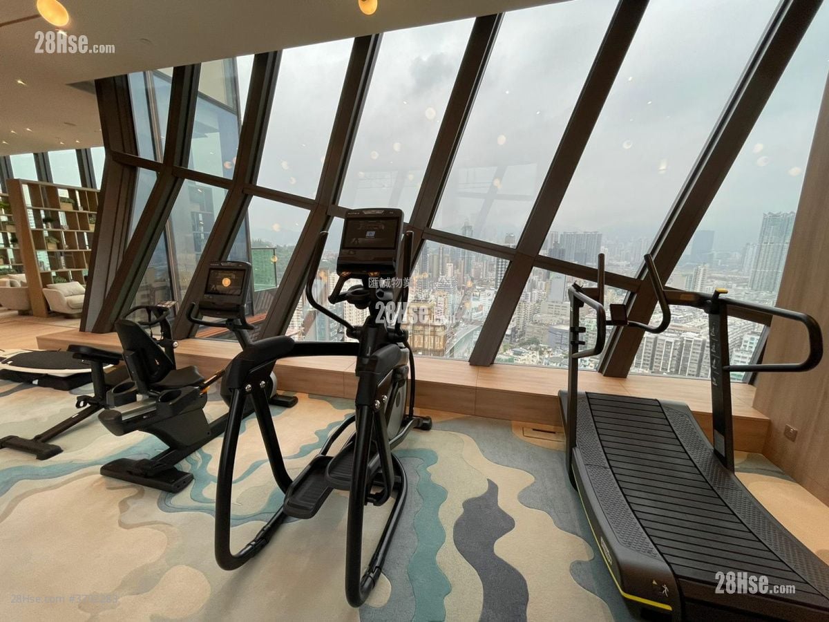 The Vantage Sell 2 Bedrooms , 2 Bathrooms 425 ft²