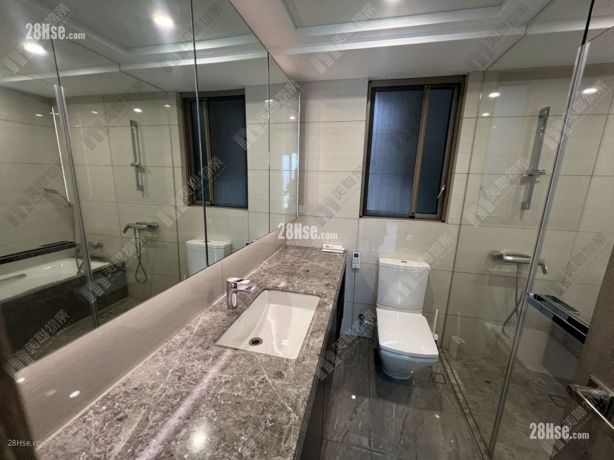 海日湾 租盘 3 房 1,067 平方尺