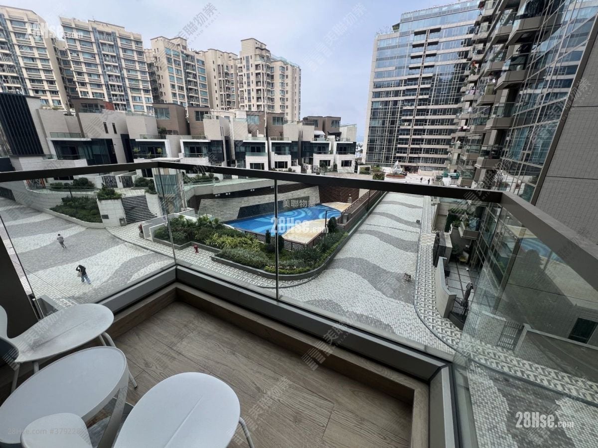 海日湾 租盘 3 房 1,067 平方尺