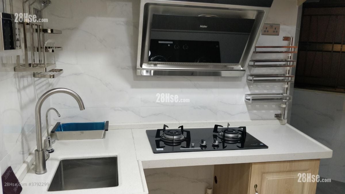 Rosedale Glen Sell 2 Bedrooms , 1 Bathroom 358 ft²