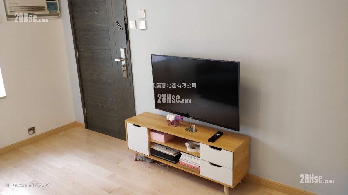 Rosedale Glen Sell 2 Bedrooms , 1 Bathroom 358 ft²