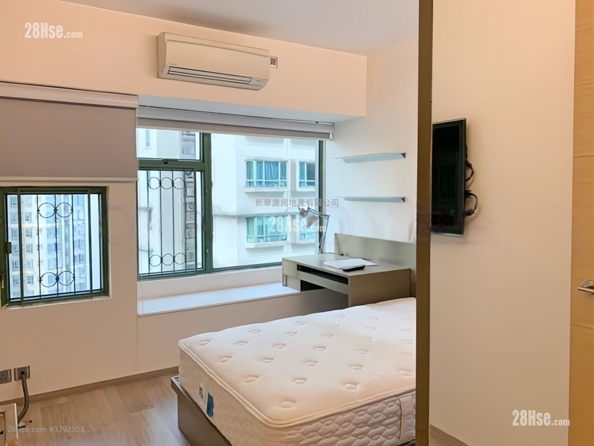 睡房 2: 雍景台 租盘 3 房 , 2 浴室 1,119 平方尺