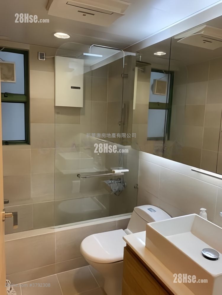 浴室: 雍景台 租盘 3 房 , 2 浴室 1,119 平方尺