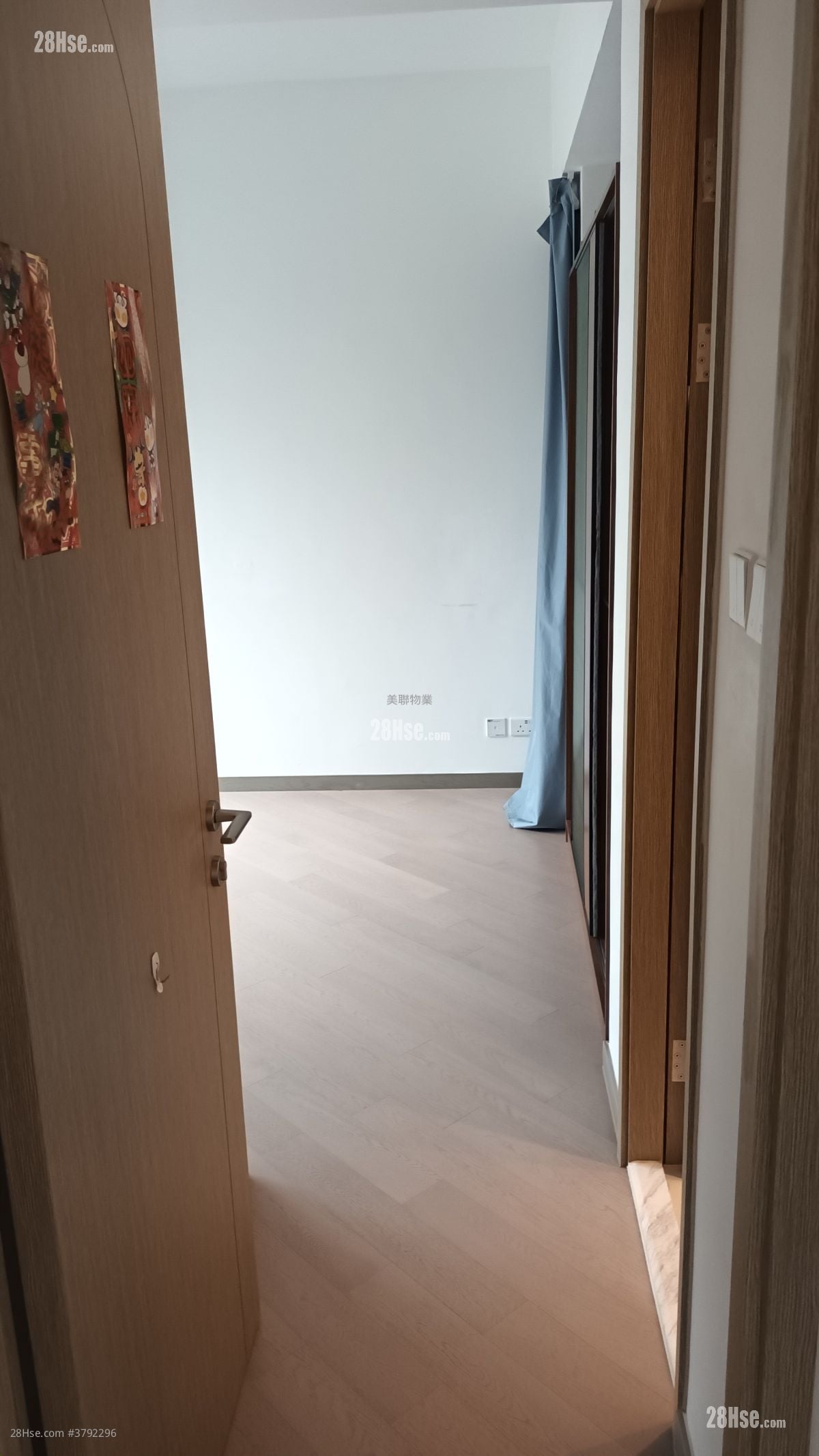 Upper River Bank Sell 3 Bedrooms , 1 Bathroom 760 ft²