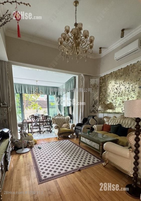 Royal Camellia Sell 3 Bedrooms 1,343 ft²