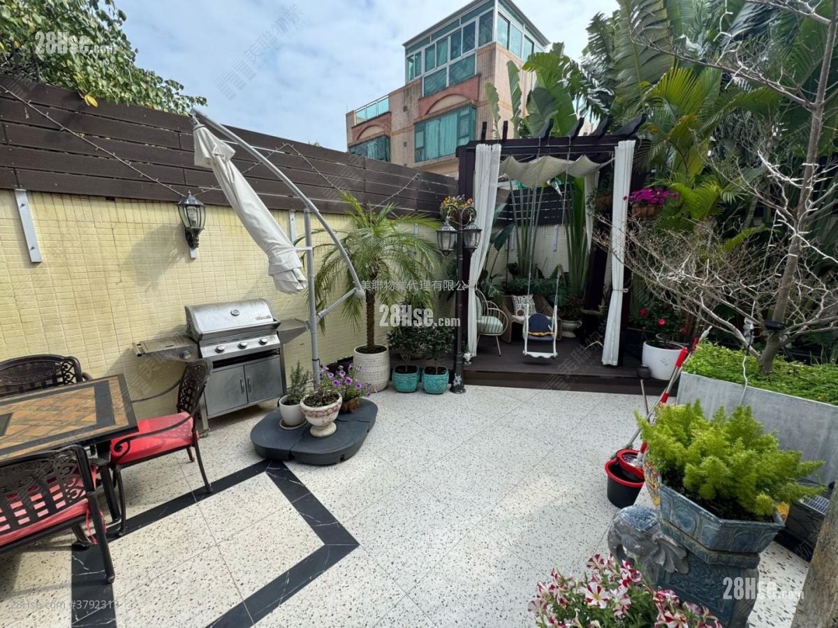 Royal Camellia Sell 3 Bedrooms 1,343 ft²