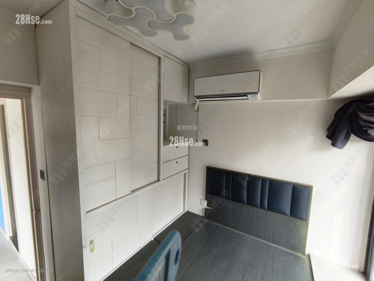 Goodrich Garden Sell 2 Bedrooms 367 ft²