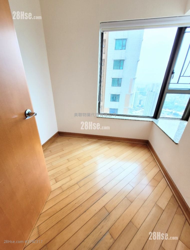 Liberte Sell 2 Bedrooms , 1 Bathroom 515 ft²