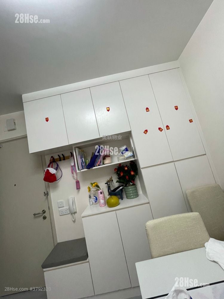 Ping Yan Court Sell 2 Bedrooms , 1 Bathroom 377 ft²