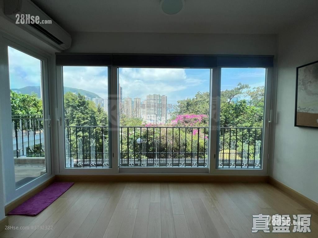 Swiss Towers Sell 3 Bedrooms , 3 Bathrooms 1,265 ft²