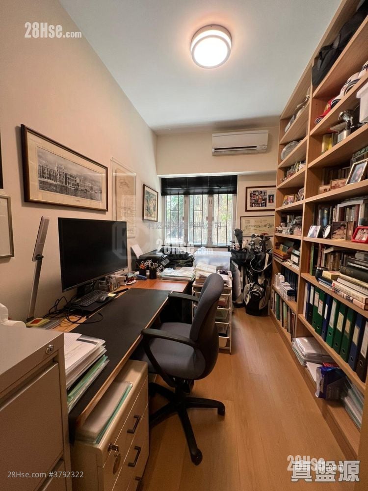 Swiss Towers Sell 3 Bedrooms , 3 Bathrooms 1,265 ft²