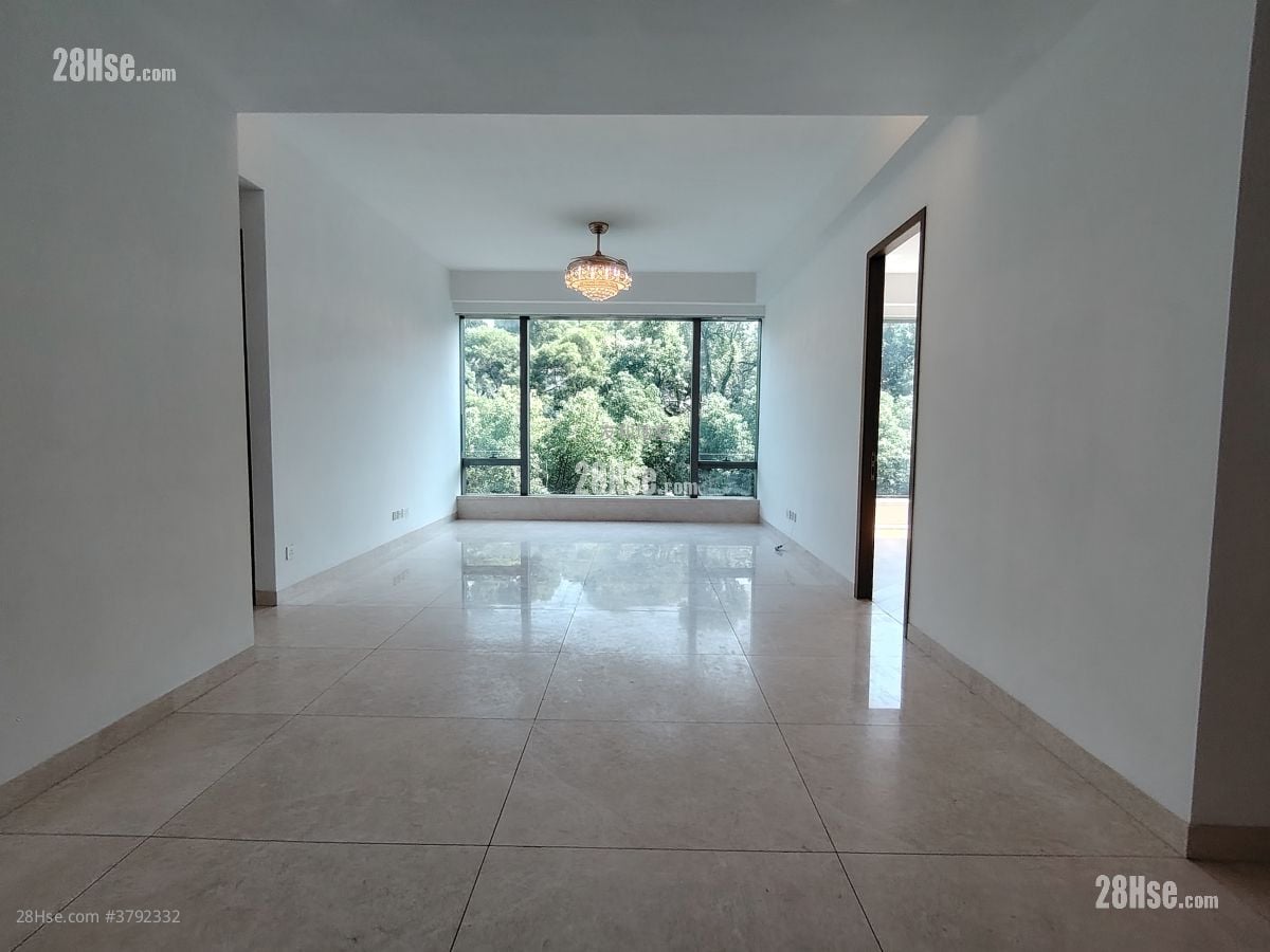 明寓 租盘 3 房 , 3 浴室 1,304 平方尺