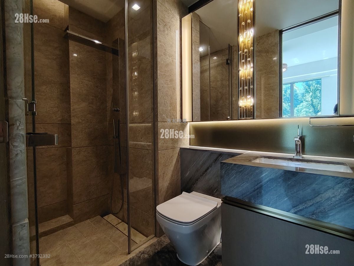 明寓 租盘 3 房 , 3 浴室 1,304 平方尺