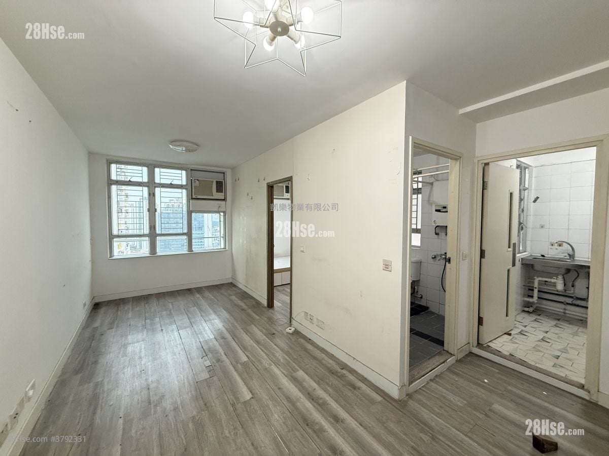 Lai Tsui Court Sell 1 Bedroom , 1 Bathroom 376 ft²