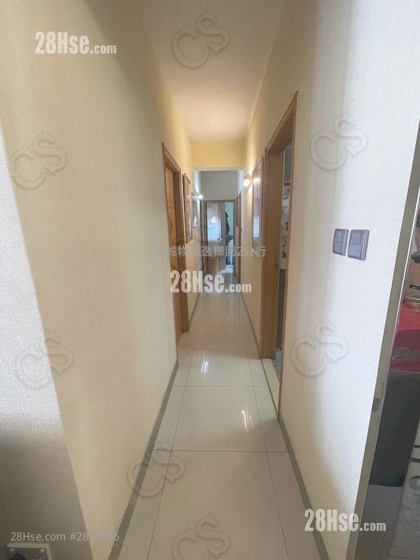 宝峰园 售盘 4 房 , 3 浴室 822 平方尺