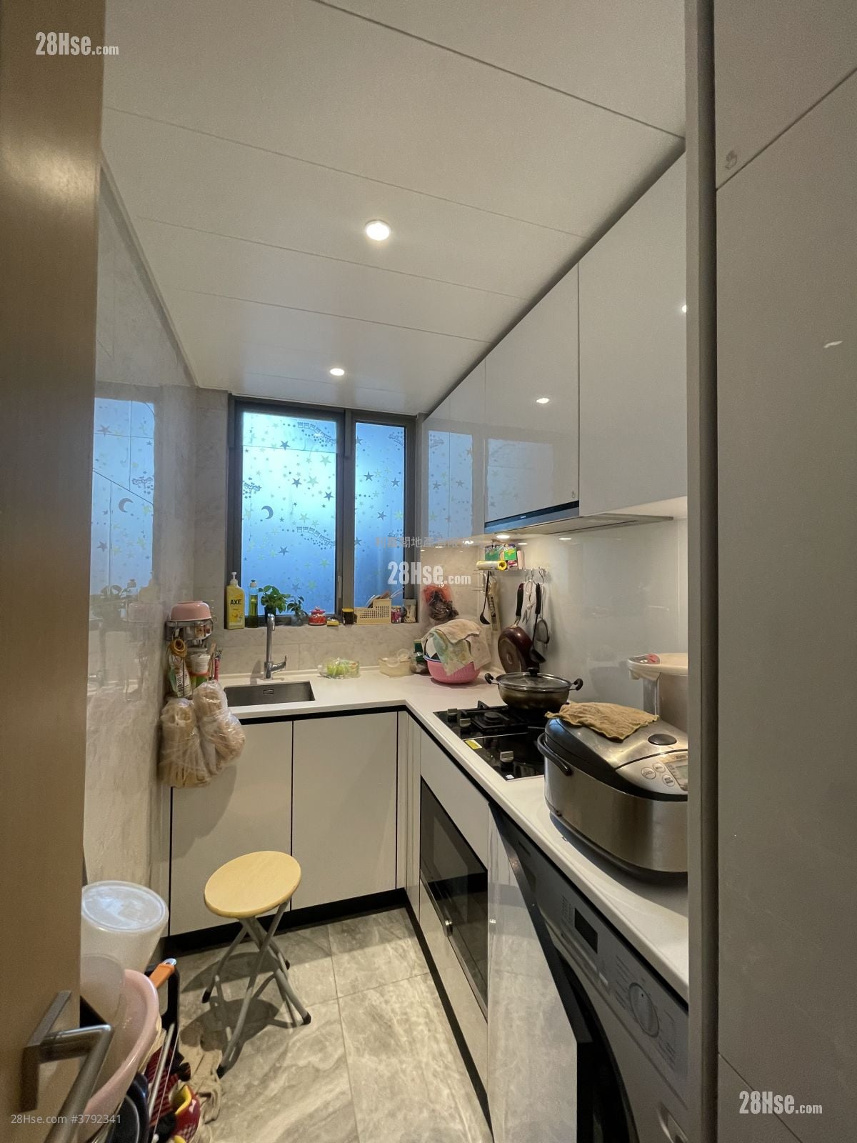 Grand Marini 售盘 2 房 , 1 浴室 524 平方尺