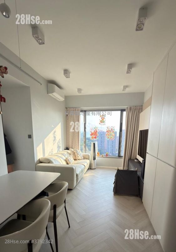 飞扬 售盘 3 房 , 2 浴室 722 平方尺