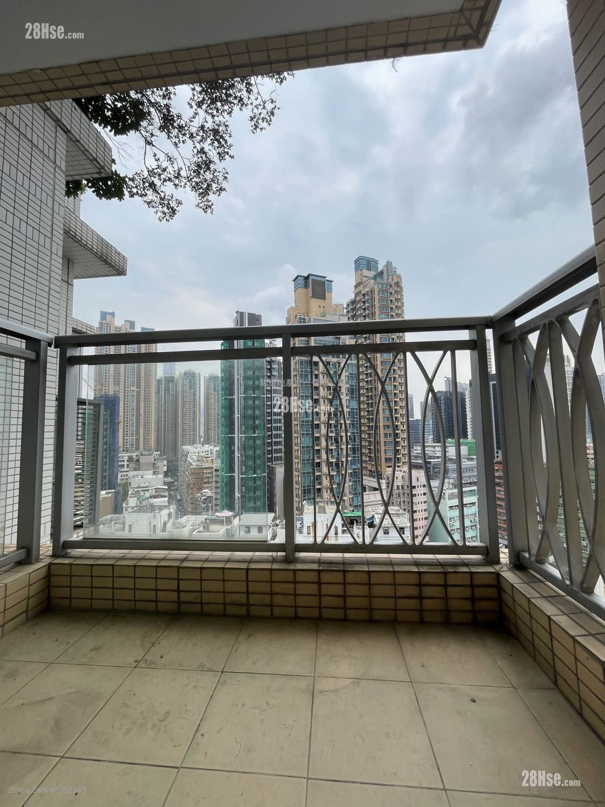 i-home 租盘 2 房 , 1 浴室 524 平方尺