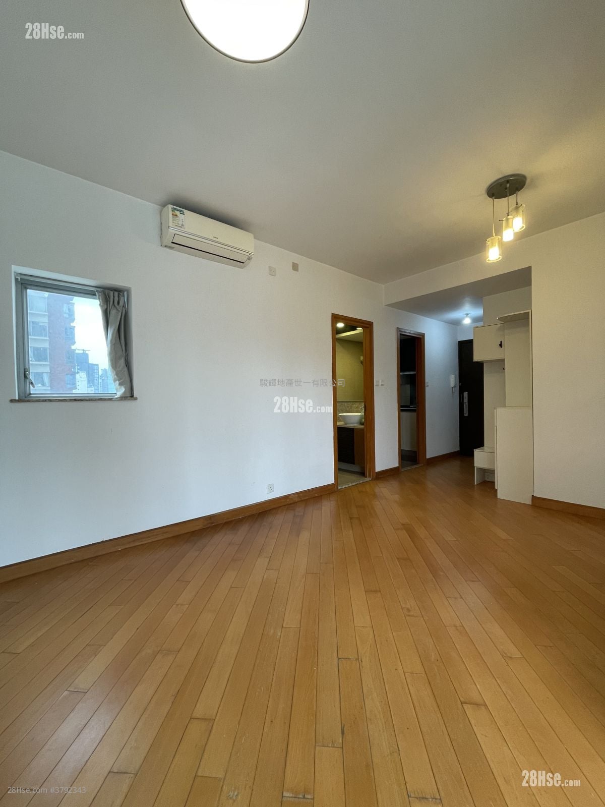 i-home 租盘 2 房 , 1 浴室 524 平方尺