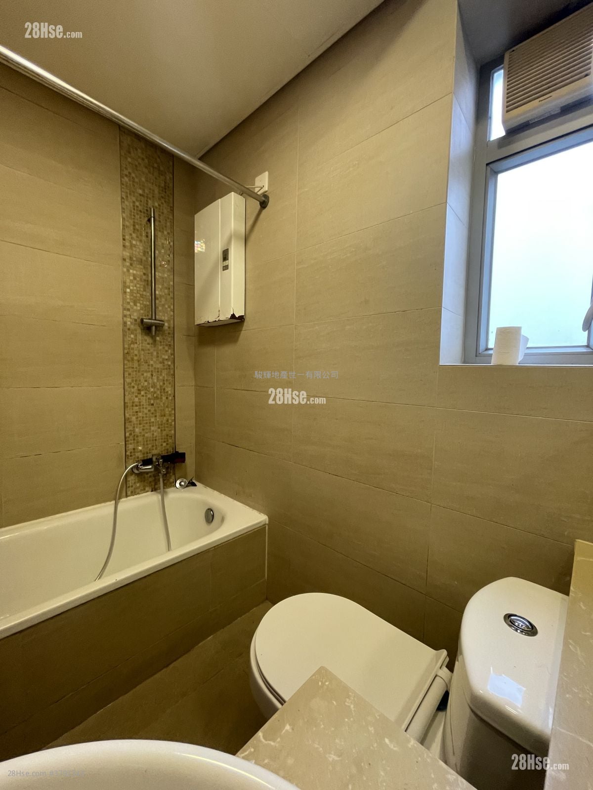 i-home 租盘 2 房 , 1 浴室 524 平方尺