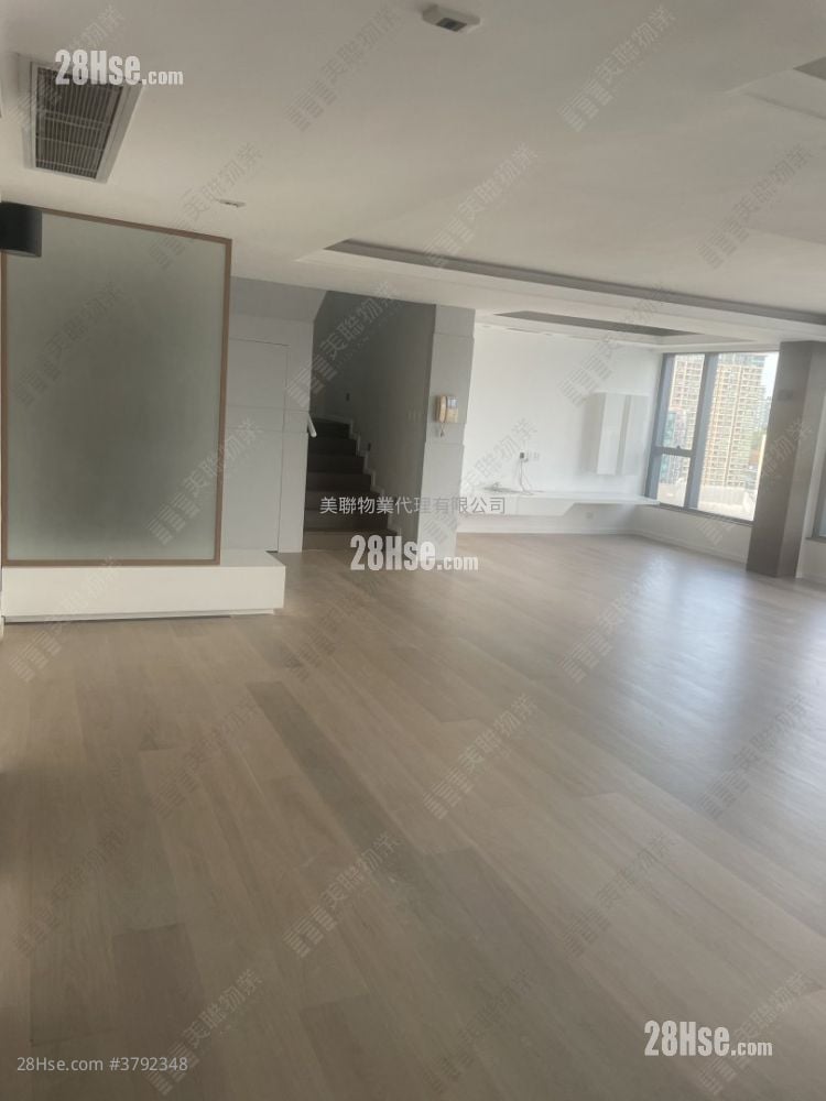 The Regalia Rental 3 Bedrooms , 2 Bathrooms 2,033 ft²