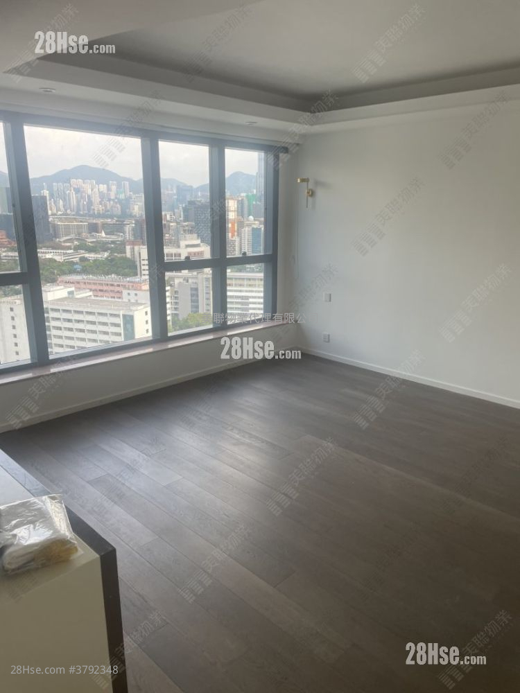 The Regalia Rental 3 Bedrooms , 2 Bathrooms 2,033 ft²