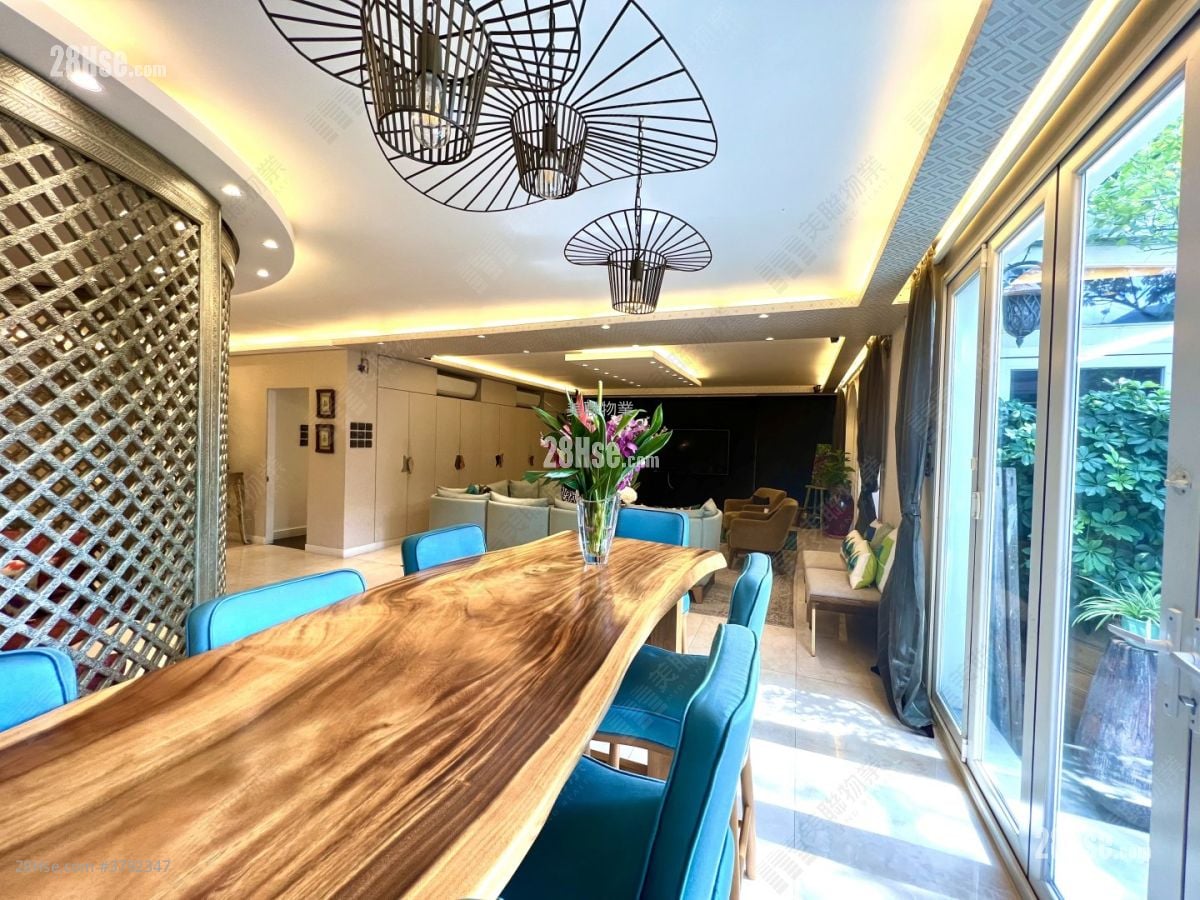 柏卢 售盘 5+ 房 , 5+ 浴室 4,136 平方尺