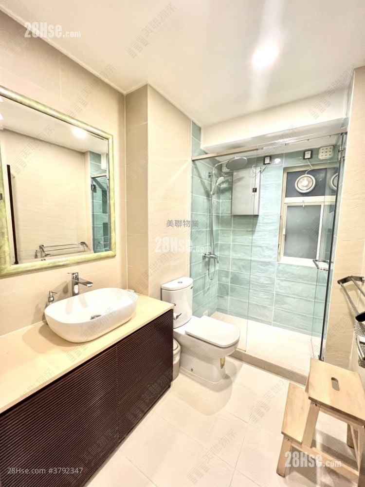 柏卢 售盘 5+ 房 , 5+ 浴室 4,136 平方尺