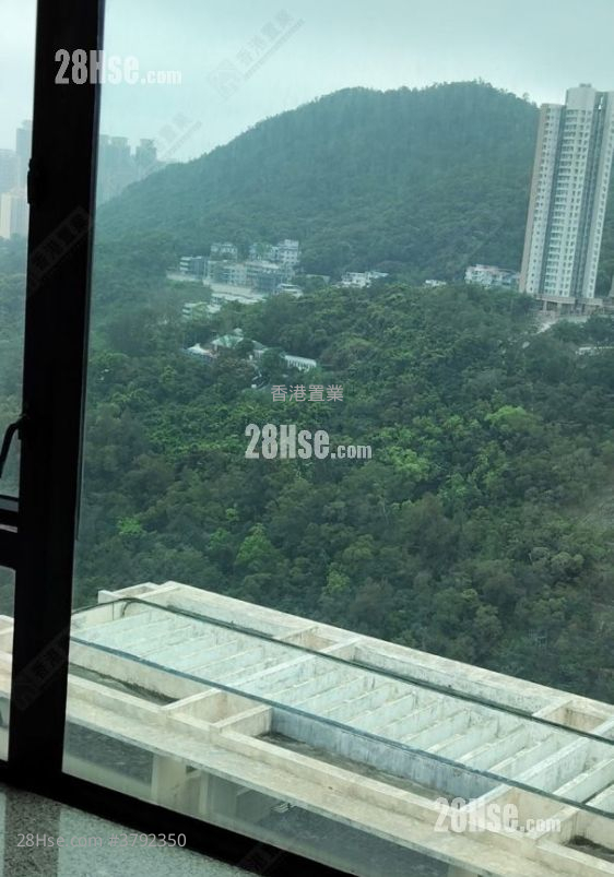 The Metro City Sell 3 Bedrooms , 2 Bathrooms 626 ft²