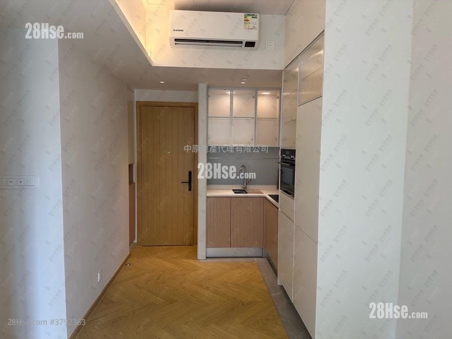 After The Rain Sell 2 Bedrooms 416 ft²