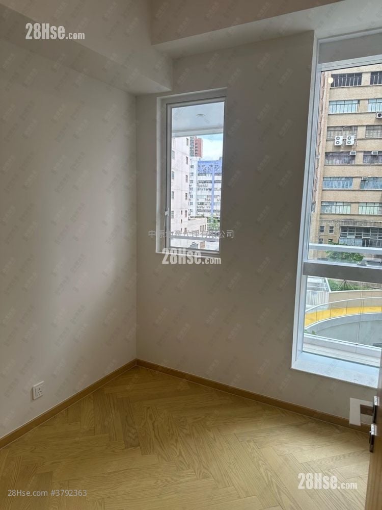 After The Rain Sell 2 Bedrooms 416 ft²