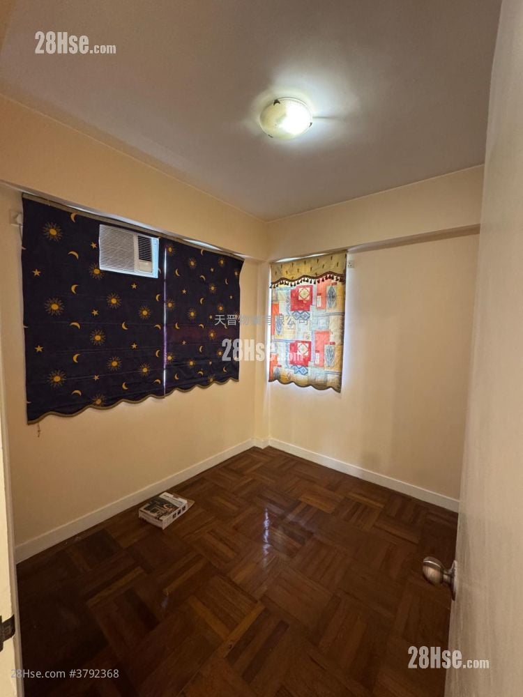 金龙楼 售盘 2 房 , 1 浴室 374 平方尺