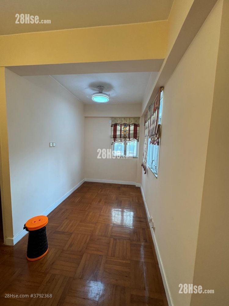 金龙楼 售盘 2 房 , 1 浴室 374 平方尺