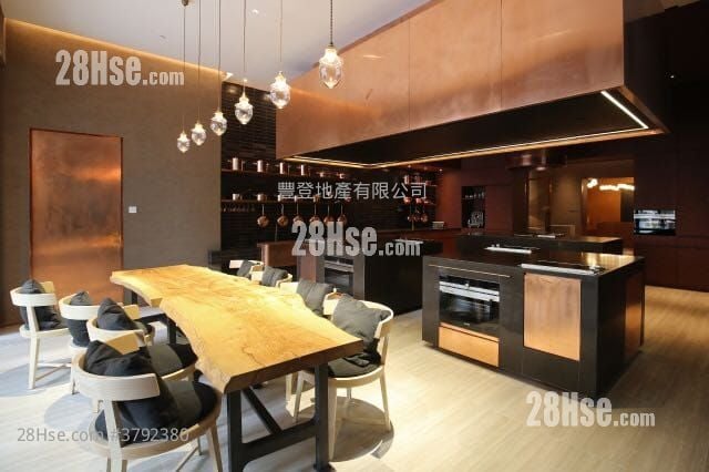 瑧璈 租盘 1 房 , 1 浴室 342 平方尺