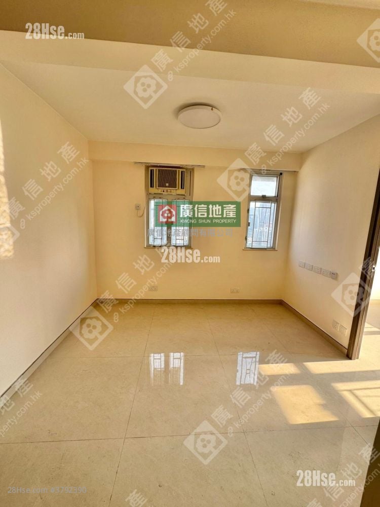 Shun Hing Building Rental 2 Bedrooms , 1 Bathroom 429 ft²