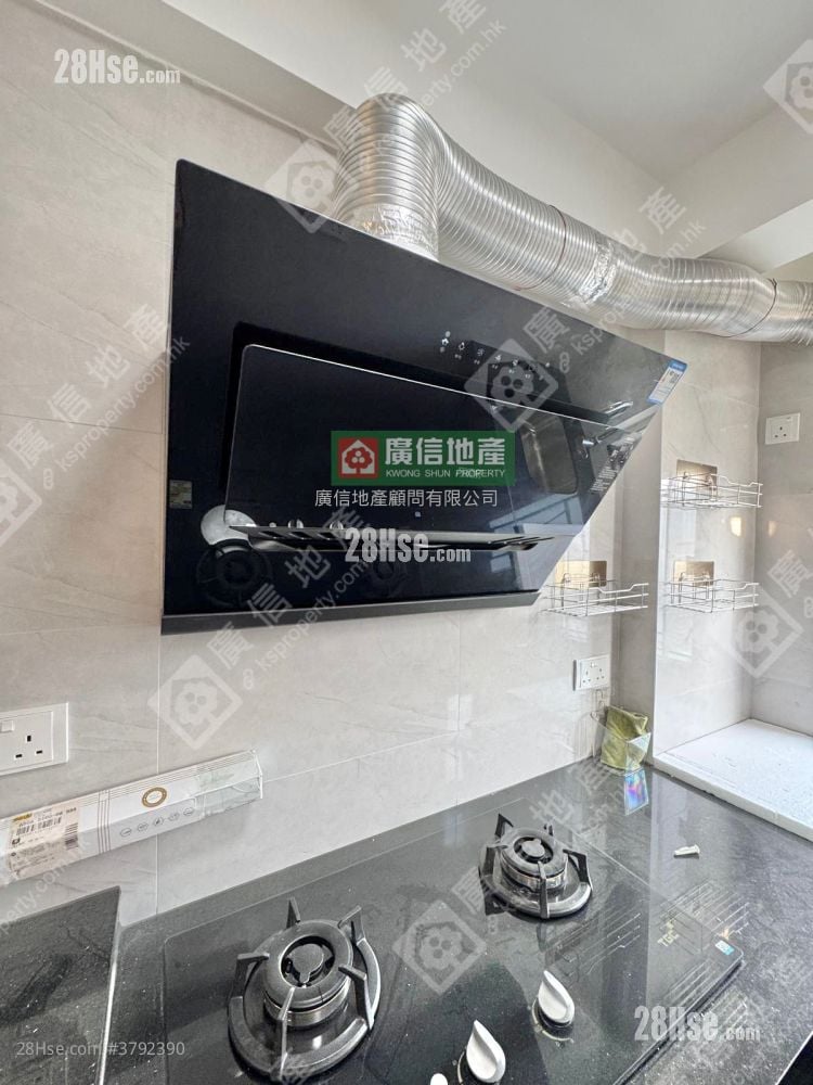 Shun Hing Building Rental 2 Bedrooms , 1 Bathroom 429 ft²