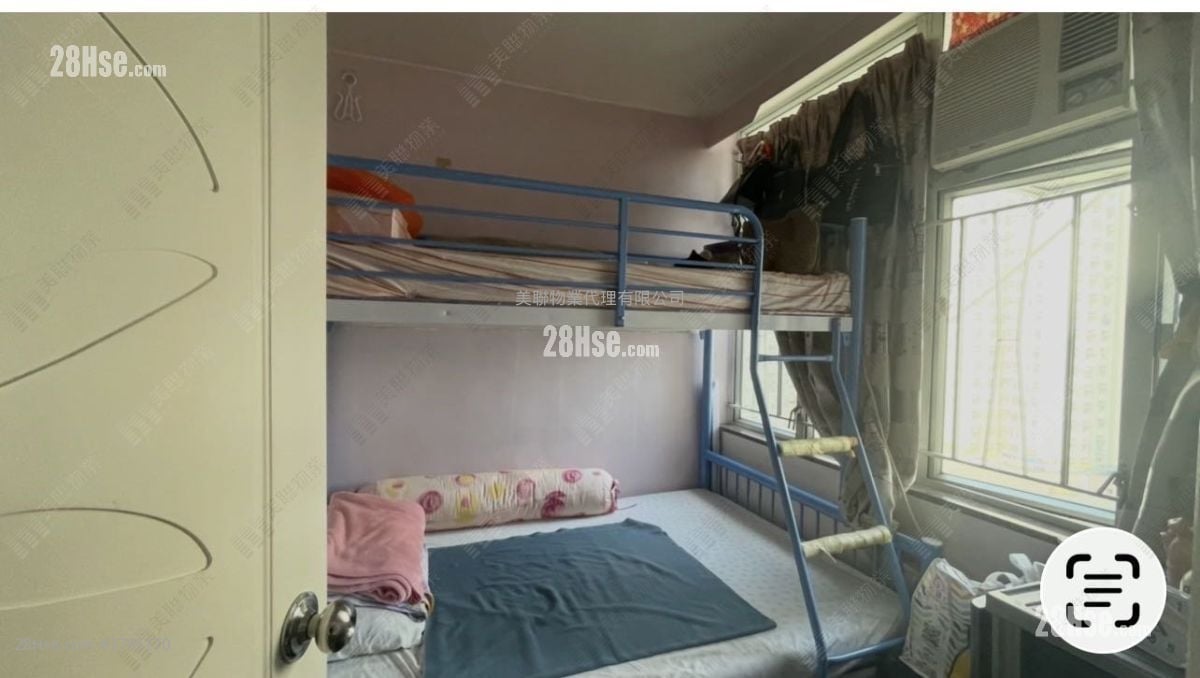 Yu Ming Court Sell 3 Bedrooms , 1 Bathroom 649 ft²
