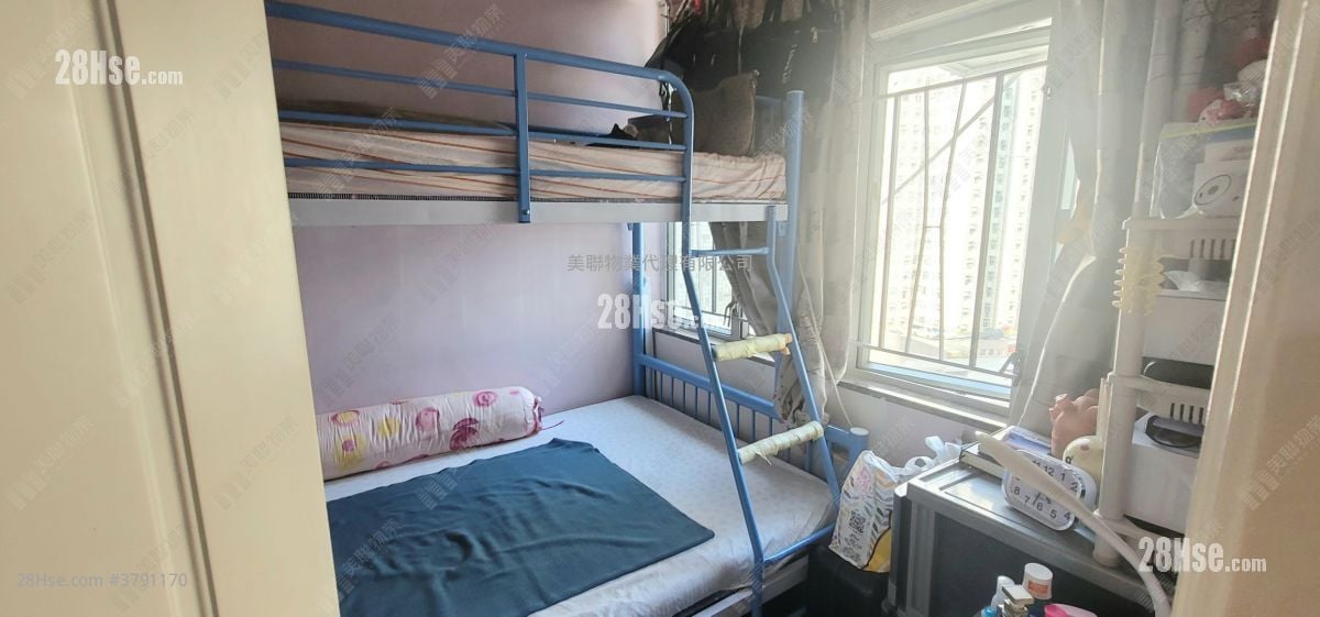 Yu Ming Court Sell 3 Bedrooms , 1 Bathroom 649 ft²