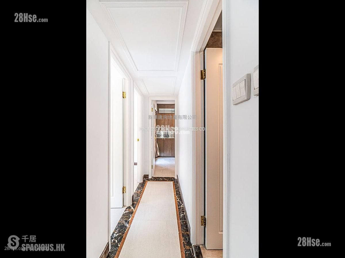 蔚峦阁 租盘 3 房 , 2 浴室 652 平方尺