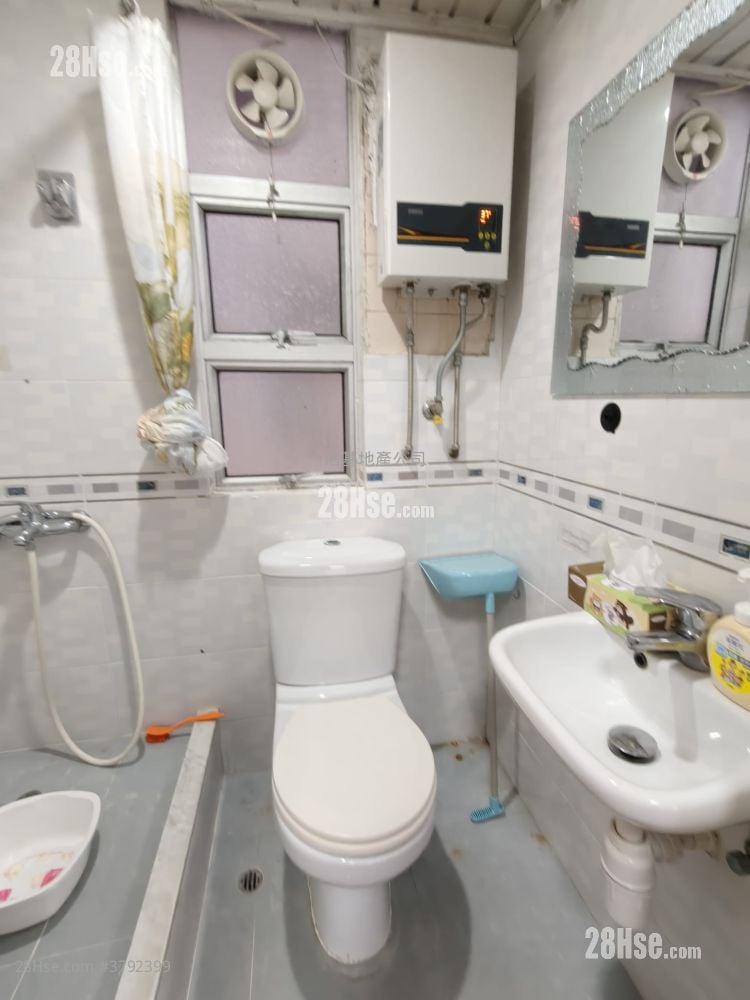 Tak Bo Garden Rental 1 Bathroom 282 ft²