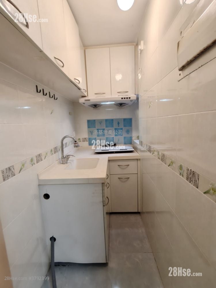 Tak Bo Garden Rental 1 Bathroom 282 ft²