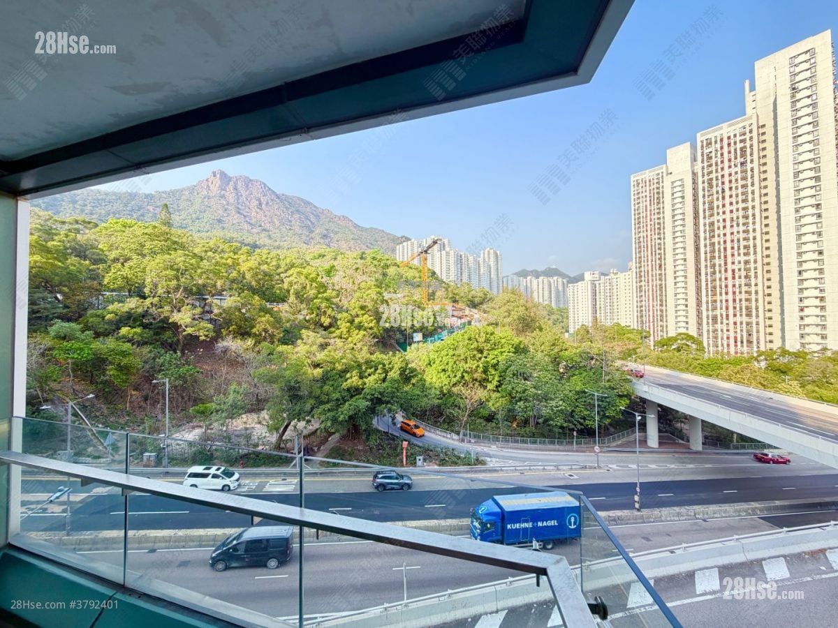 Meridian Hill Sell 4 Bedrooms , 4 Bathrooms 1,614 ft²