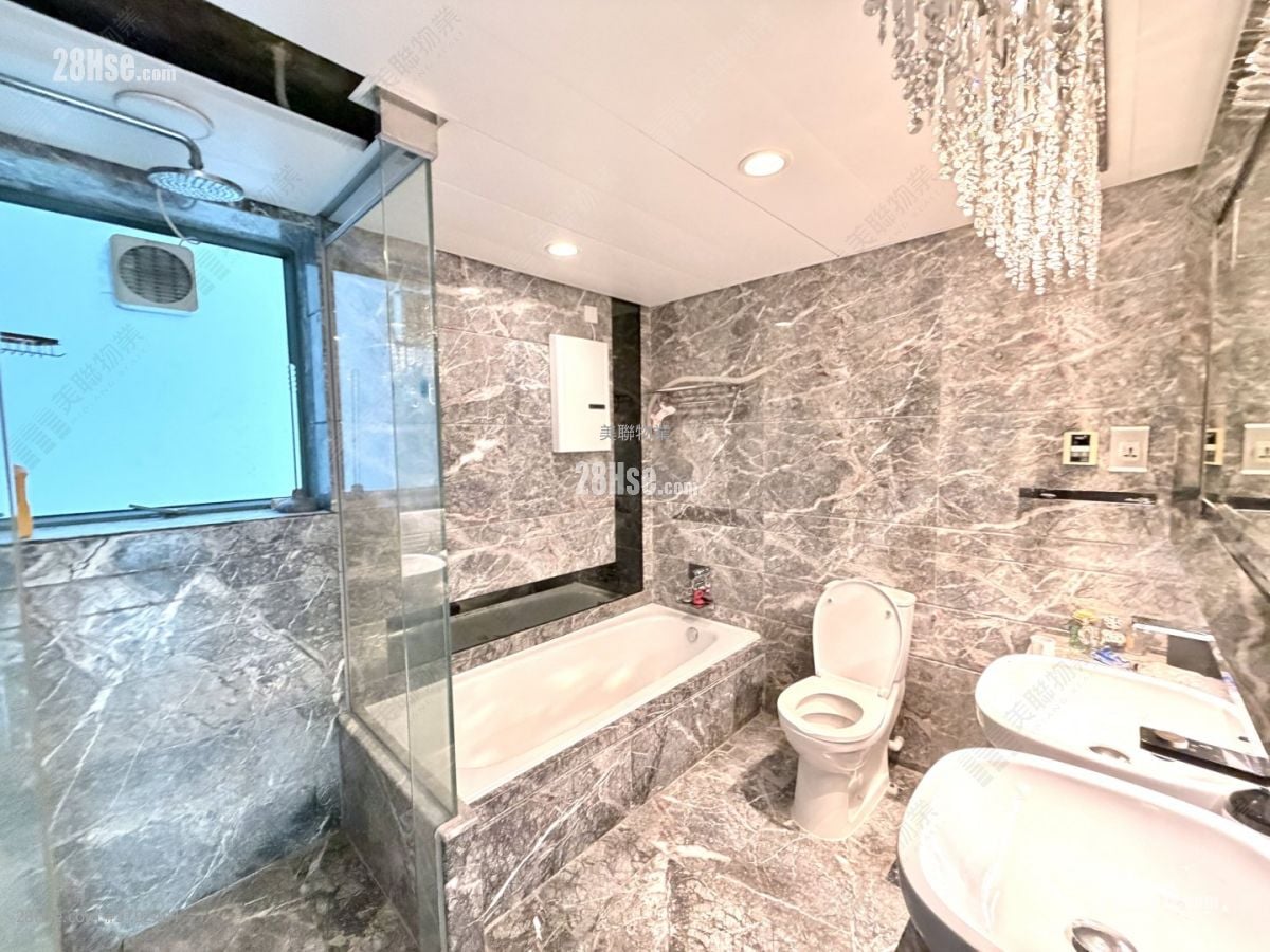 Meridian Hill Sell 4 Bedrooms , 4 Bathrooms 1,614 ft²