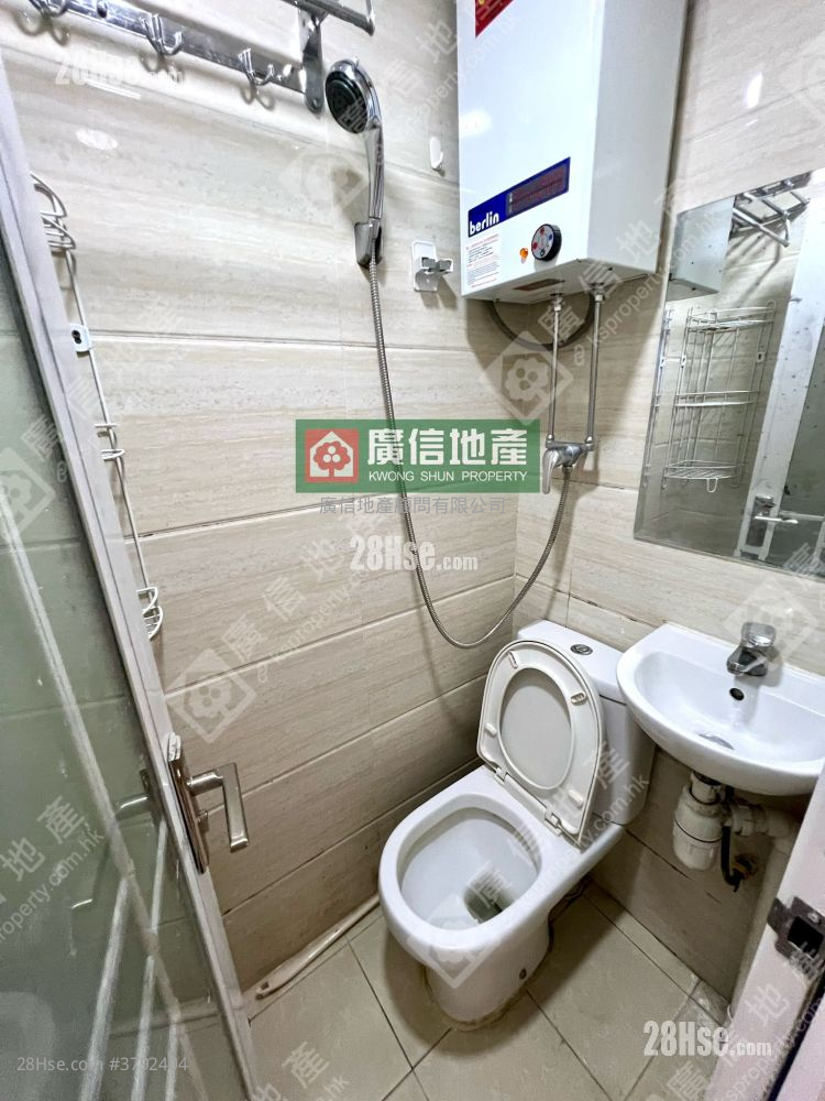 咸美顿街14-20号 售盘 3 房 , 3 浴室 450 平方尺