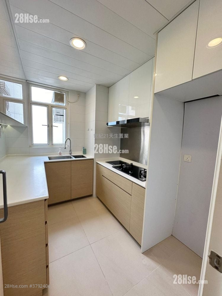 浪涛湾 租盘 3 房 , 2 浴室 886 平方尺