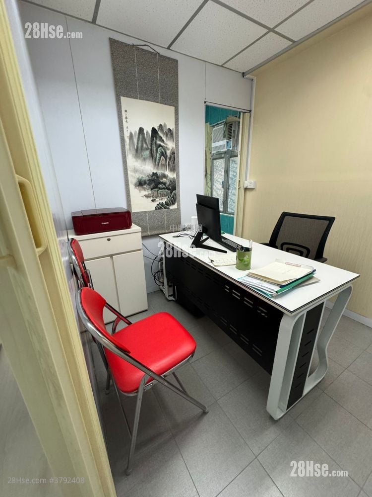 Bell House Sell Studio , 1 Bathroom 569 ft²