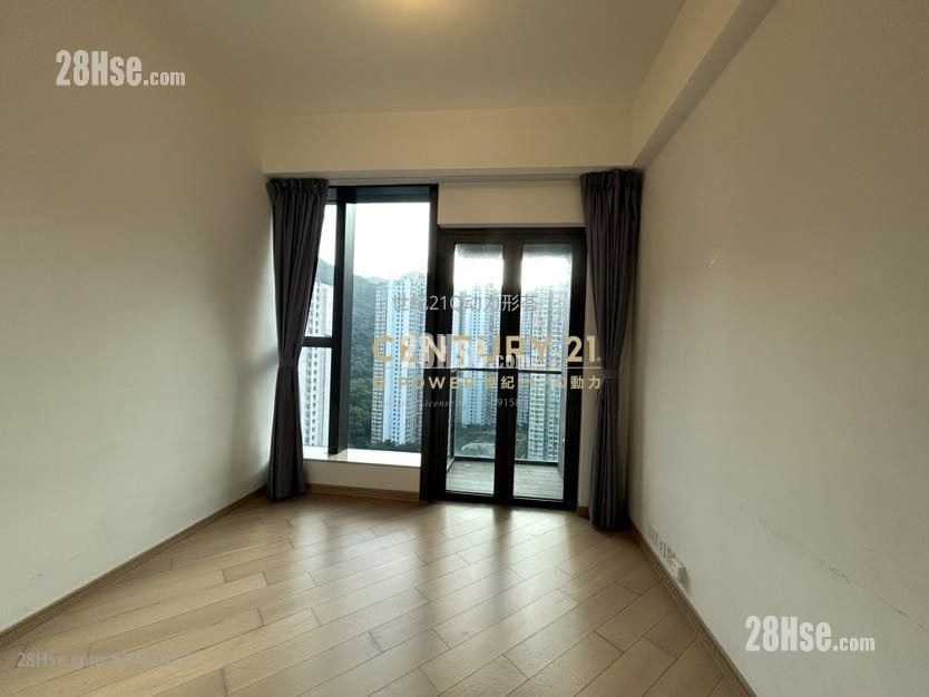 Parker33 Sell Studio 209 ft²