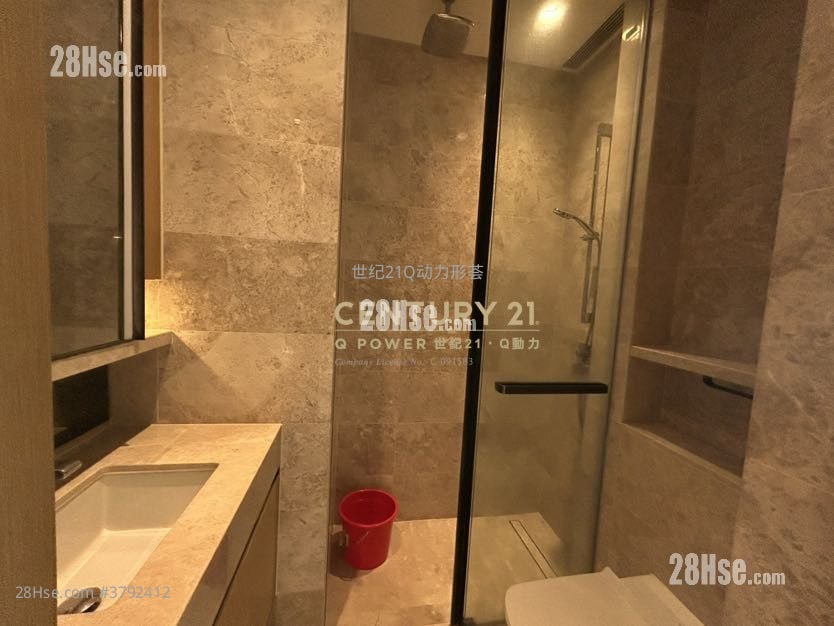 Parker33 Sell Studio 209 ft²