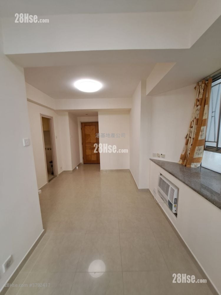 Tak Bo Garden Sell 1 Bedroom , 1 Bathroom 282 ft²