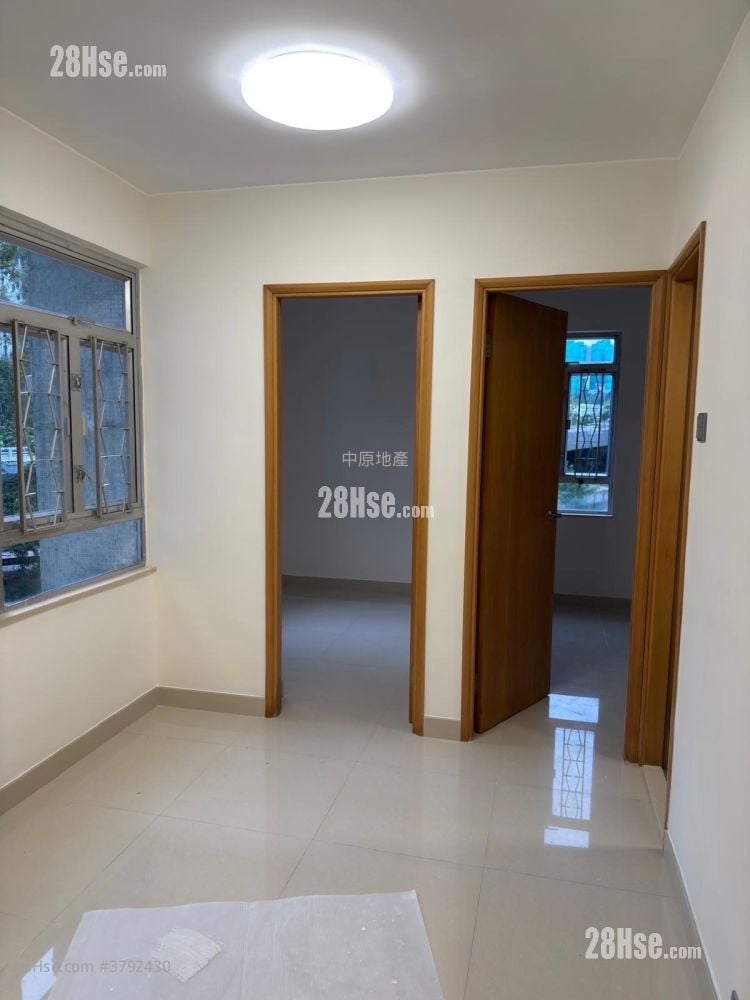 City One Shatin Sell 2 Bedrooms 327 ft²